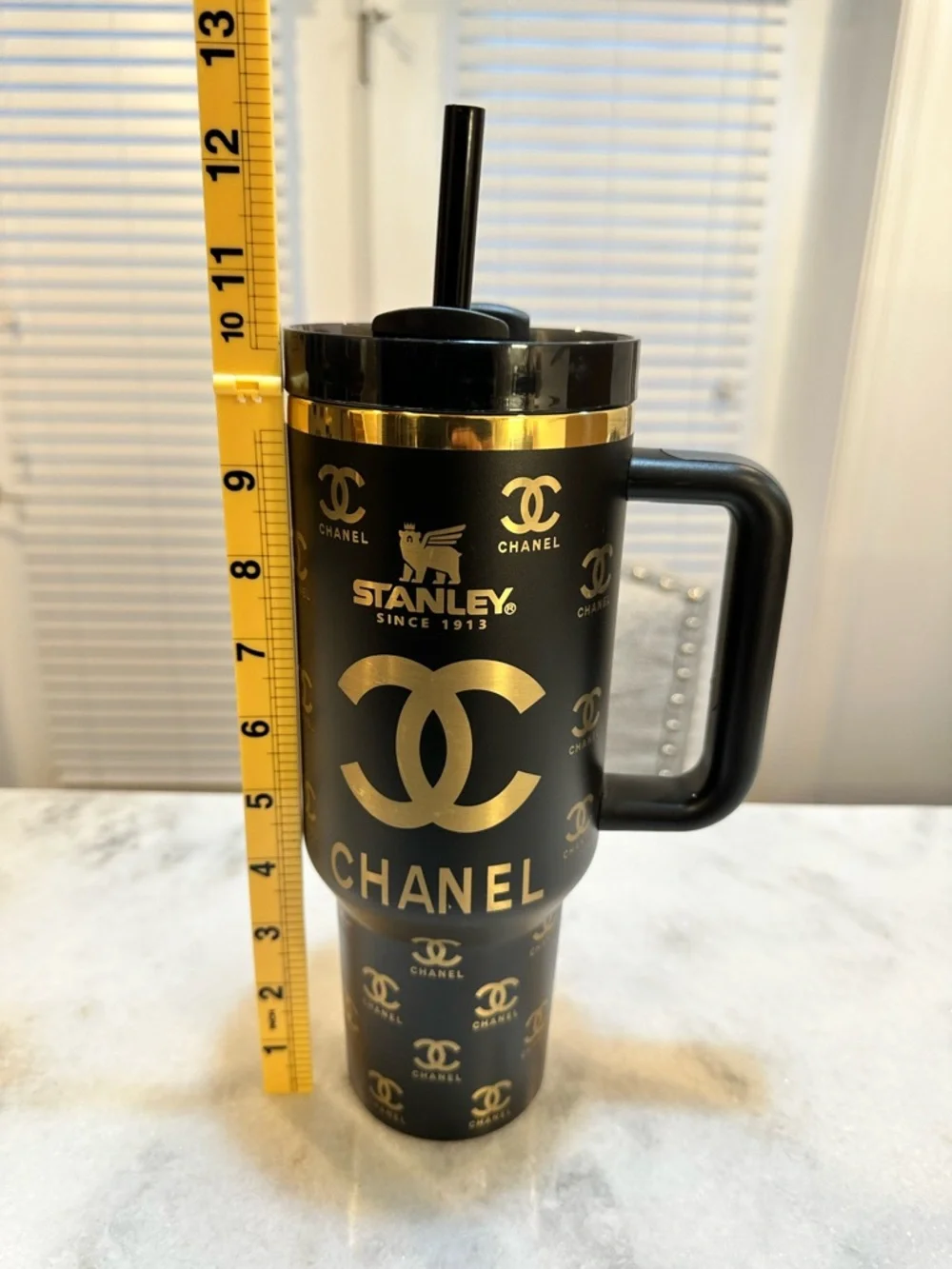 Stanley Chanel Unique Collaboration 40oz Black & Gold Tumbler - Picture 6 of 8